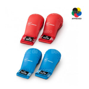 ΓΑΝΤΙΑ ΓΙΑ KARATE "ΧΩΡΙΣ ΑΝΤΙΧΕΙΡΑ" ΕΓΚΕΚΡΙΜΕΝΑ ΑΠΟ ΤΗΝ WKF (KPRO 2010) | Άνετα και ελαφριά. Κατασκευασμένα από δερματίνη. Γεμάτα με φορμαρισμένο αφρό.