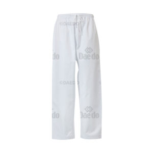 TA 1073 ΠΑΝΤΕΛΟΝΙ CAPOEIRA | Λευκό παντελόνι, με λάστιχο στη μέση και θηλυκάκια για να περαστεί ζώνη. Απλό ύφασμα.Σύνθεση: 65% πολυεστέρας, 35% βαμβάκι.